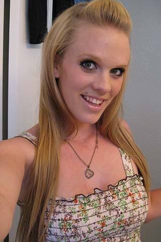 RealSexClub dating chat story profile preview 16
